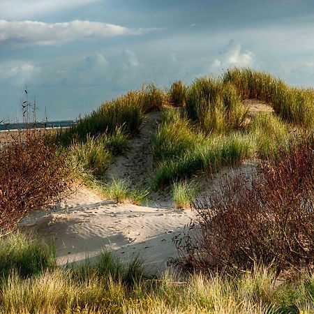 Insellandhotel Michaelsen Borkum Island Exterior photo